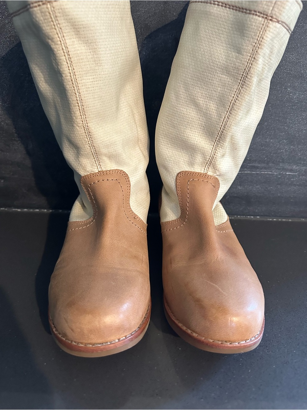 Women’s Olukai Haleakala Canvas Leather and Cream Pull-On Boots size 7.5